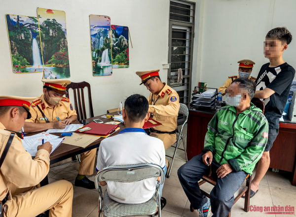 CSGT Hà Nội sẽ tăng cường phạt nguội xe máy “nhờn luật” - ảnh 2